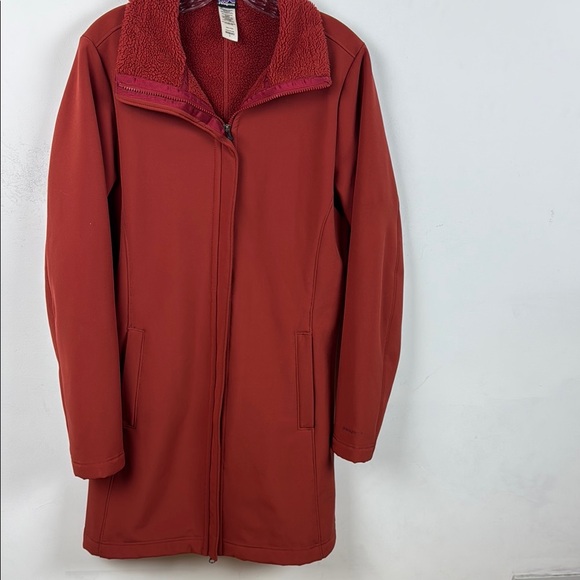 Women's Patagonia Jacket with Fleece Lining - Picture 5 of 5